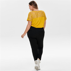 Only Carmakoma Curvy Solid Coloured Tapered Trousers
